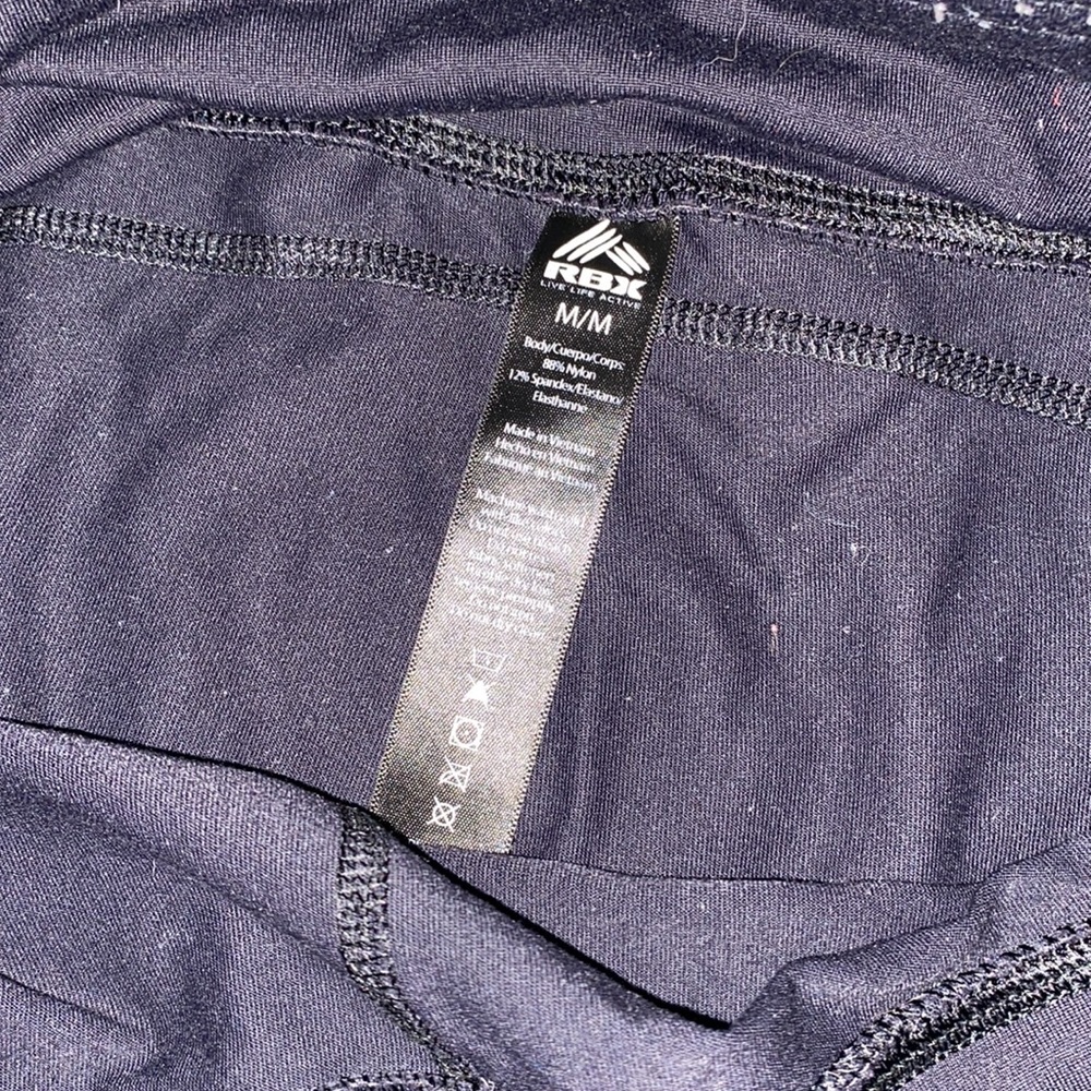 leggings - Picture 2 of 3